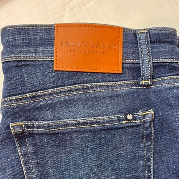 Lucky Brand Women's Low-rise Skinny Stella Jeans with Natural Distressed Look - Picture 7 of 15